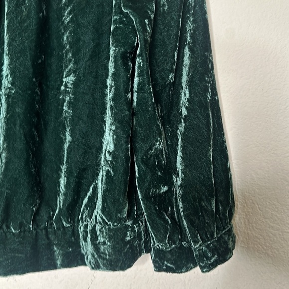 Madewell Velvet Wrap Top Plunge V Neck in Green Size Small - Picture 14 of 15